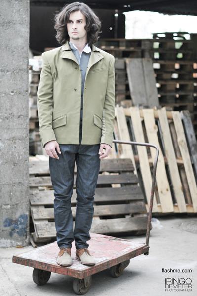 Editorial 9