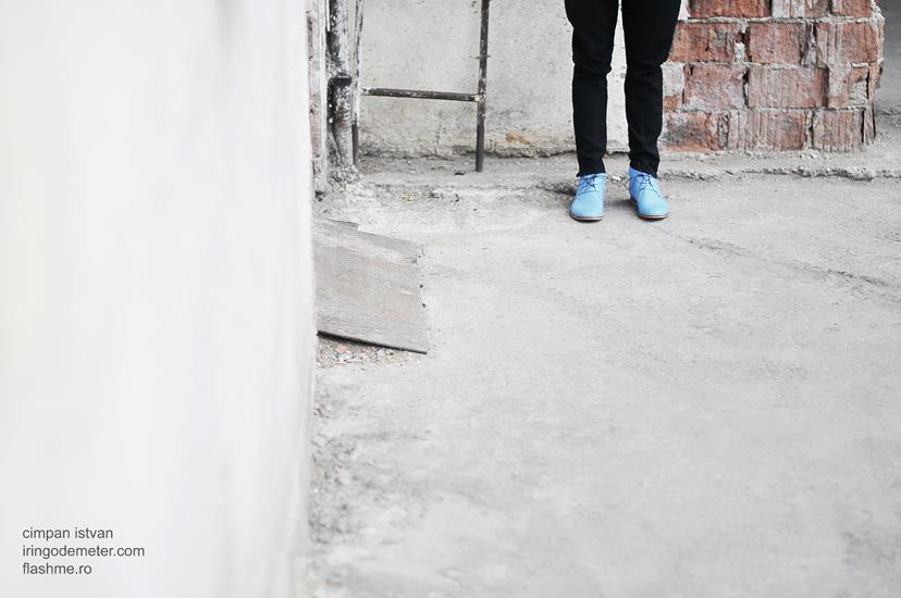 Editorial 10