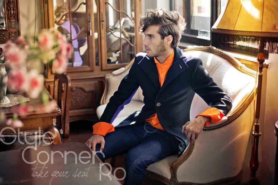 Editorial 18